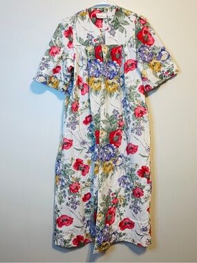 Ruth Norman Floral Cotton Nightgown, House Dress in White w Red & Purple Blooms